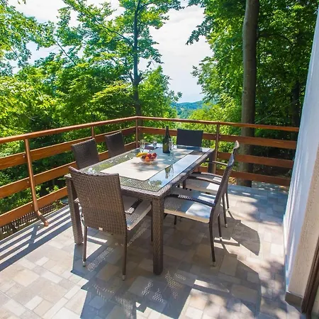 Vanda בית נופש Zlobin