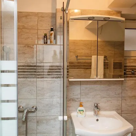 Vanda בית נופש *